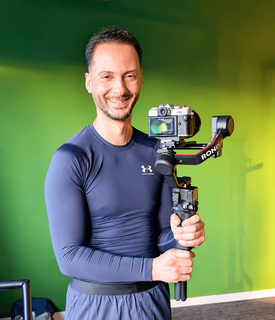 Mohammed Rahali met camera achter de schermen
